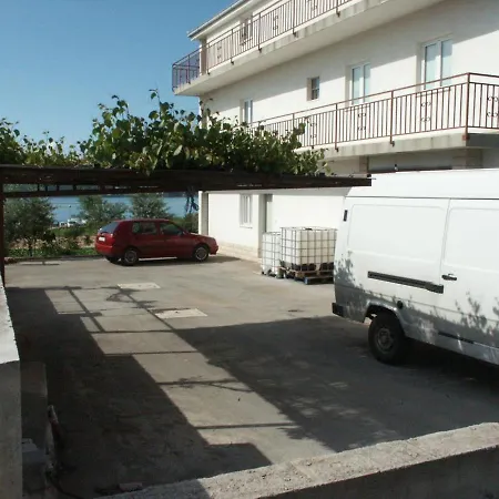 Lägenhet By The Sea Seget Donji, - 2041
