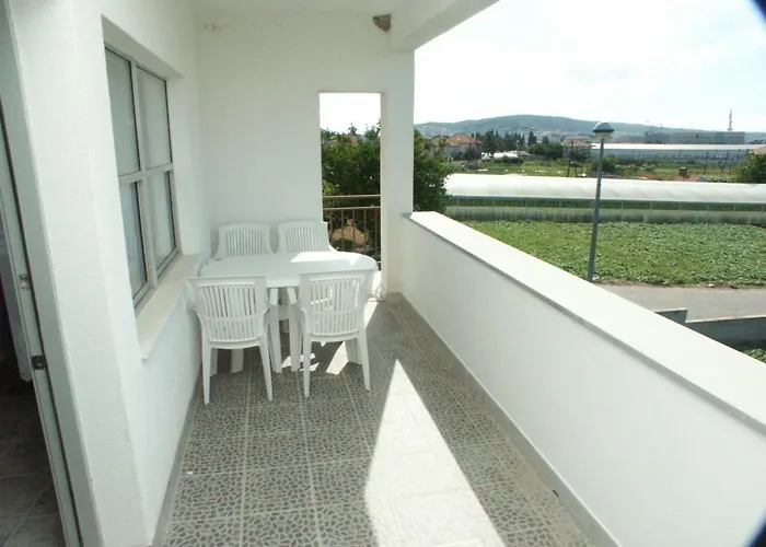 Lägenhet By The Sea Seget Donji, - 2041 Trogir