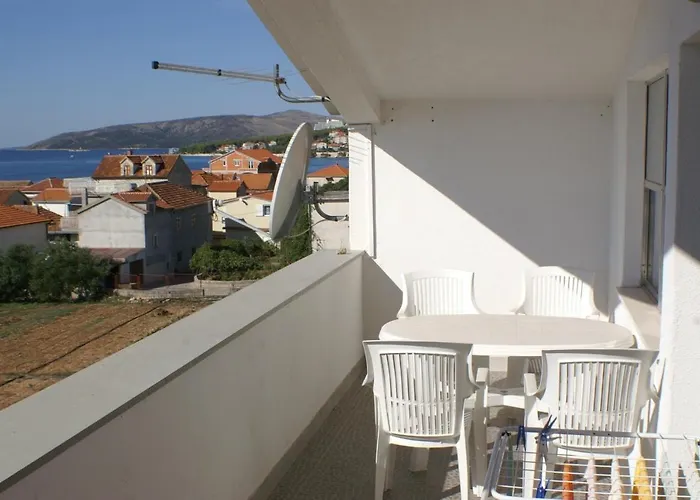 Lägenhet By The Sea Seget Donji, - 2041